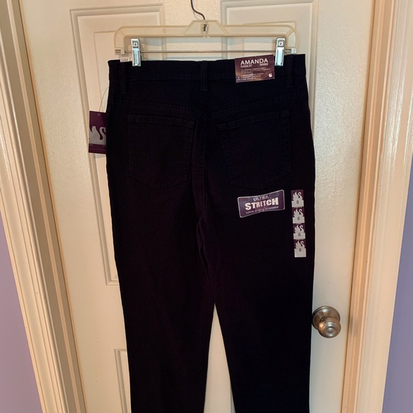 Gloria Vanderbilt Jeans - Picture 6 of 6